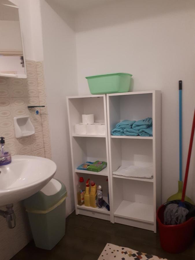 Apartment Blazic - Near The Beach Ика Экстерьер фото